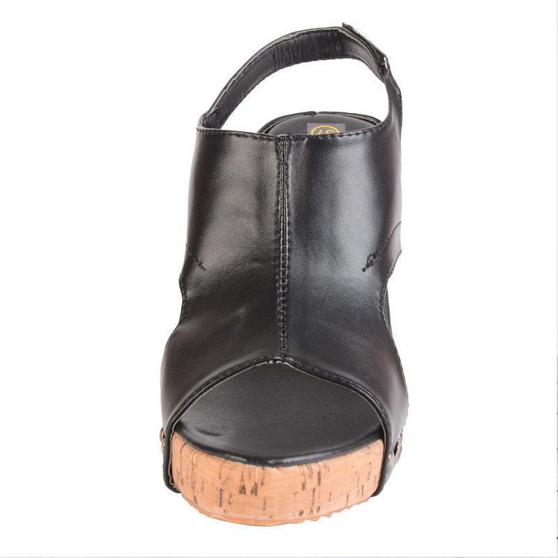 Fasjonable sandaler med kilehæl