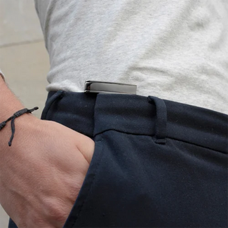 Strammeklemme for midjebånd