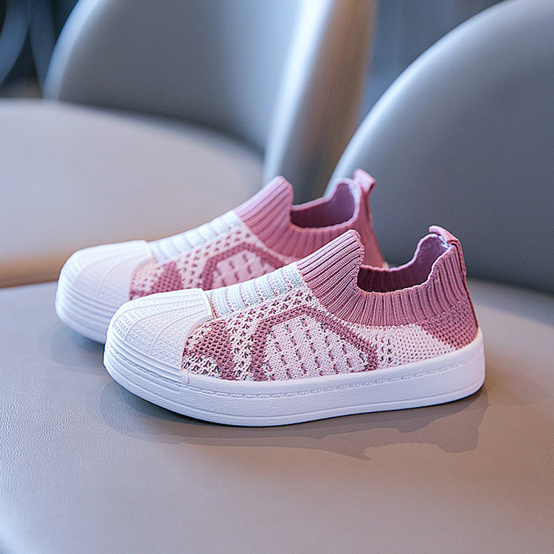 Slip-on joggesko for barn