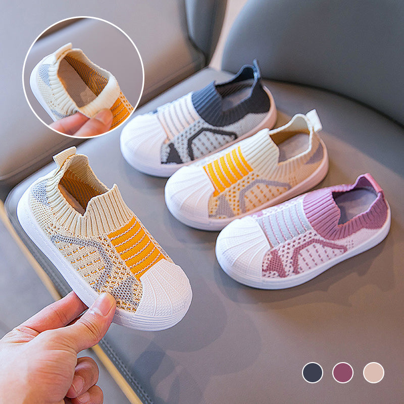 Slip-on joggesko for barn